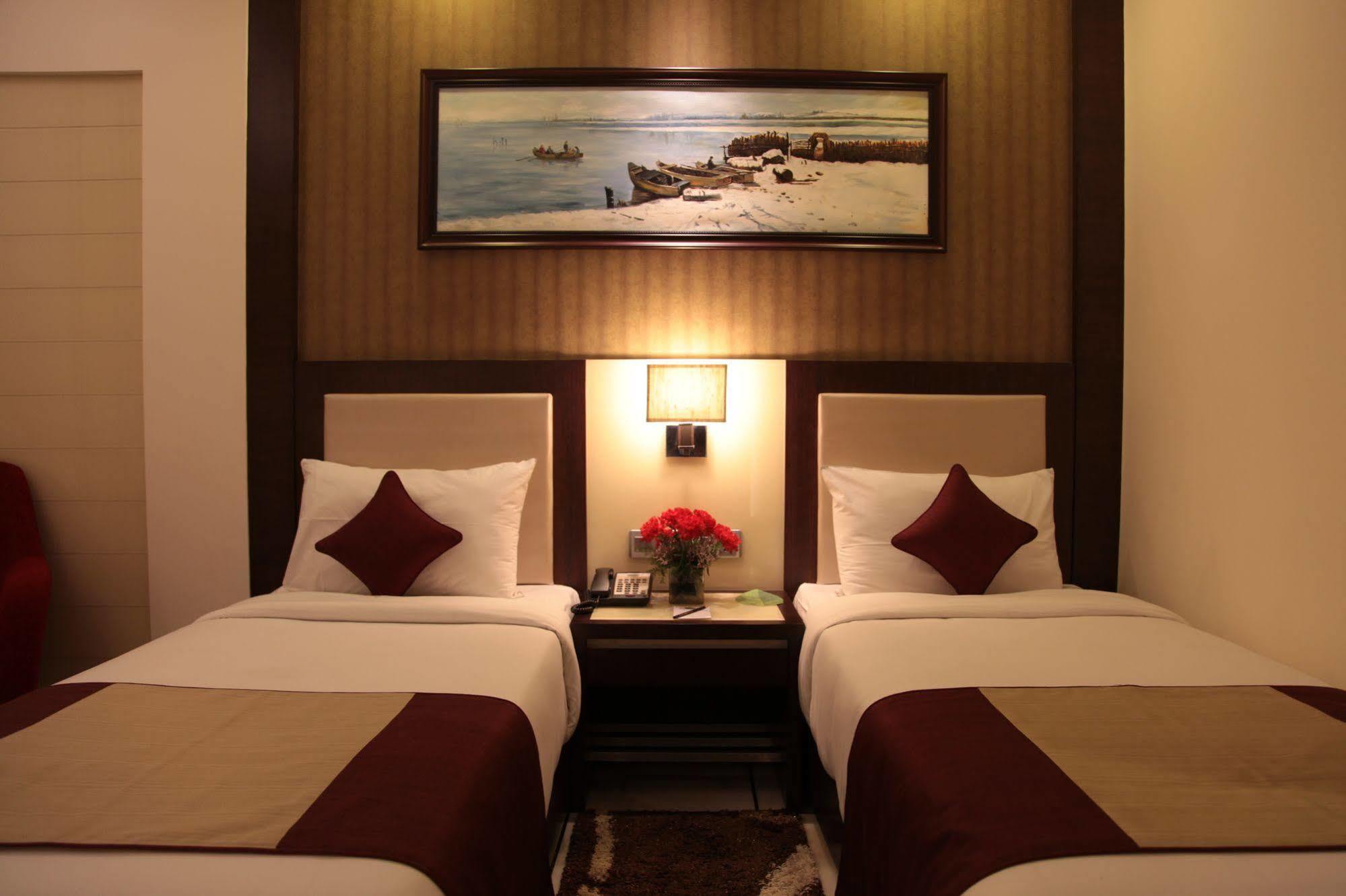 Hotel Florence Nueva Delhi Exterior foto