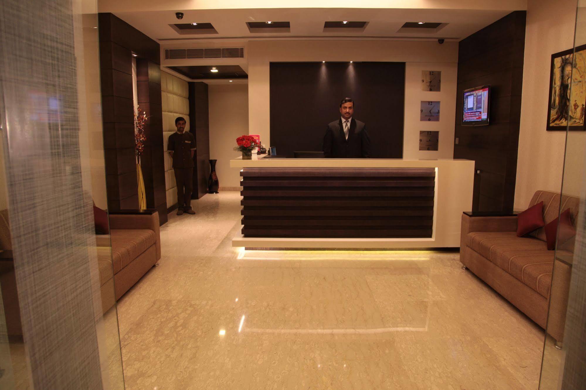 Hotel Florence Nueva Delhi Exterior foto
